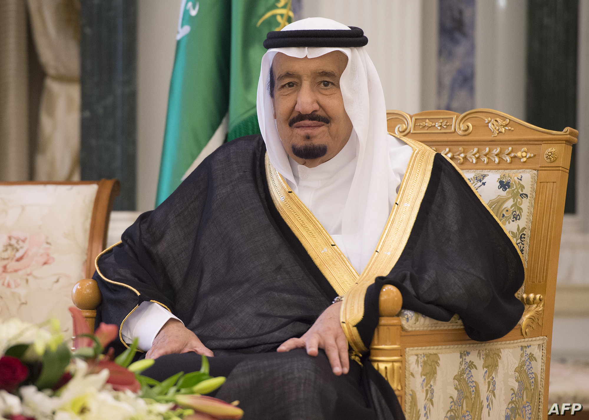 بوابة تواصل مع الملك سلمان بن عبدالعزيز لطلب مساعدات مالية وسداد القروض والديون وغيرها