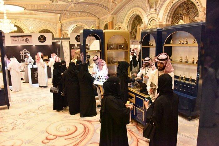 معرض العطور جدة