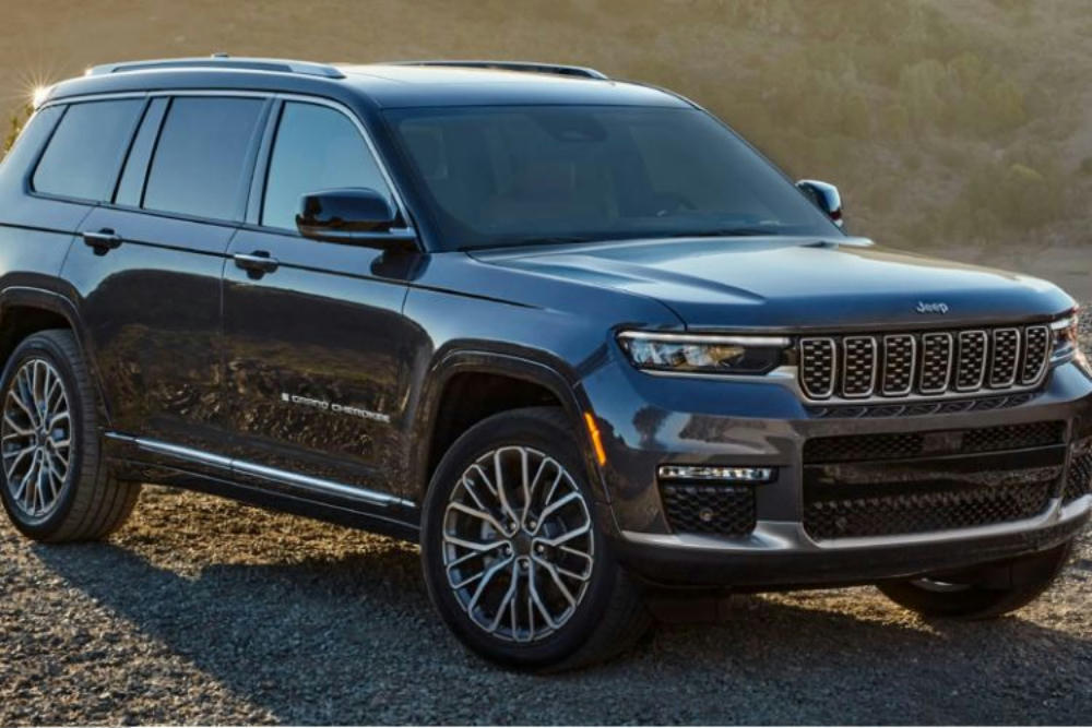 سيارة جيب جراند شيروكي 2022 Grand cherokee الرياضية المواصفات والأسعار