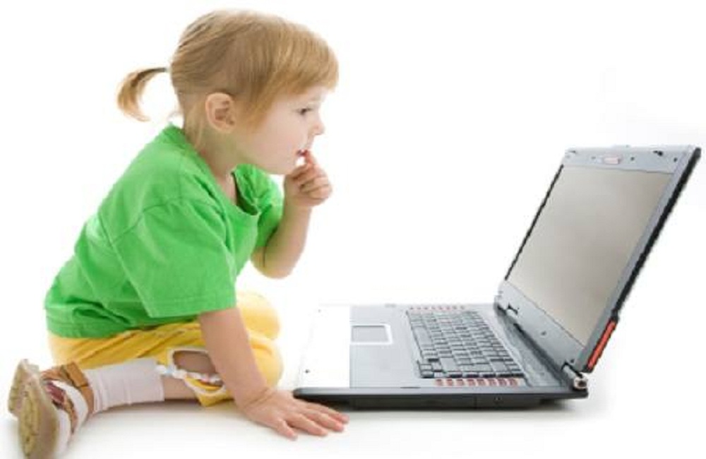 أفضل طرق لحماية الأبناء ومراقبة الأطفال على الإنترنت