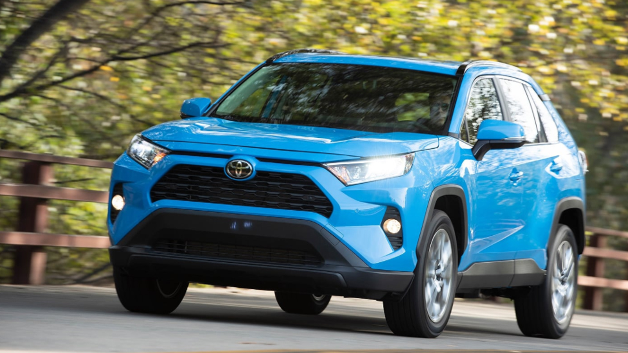 سعر ومواصفات تويوتا راف فور 2023 Toyota RAV4