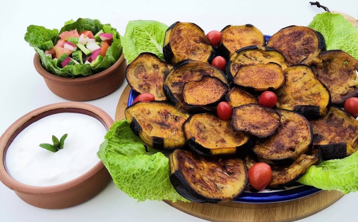 مش هيشرب زيت تاني..سر عمل الباذنجان المقرمش بدون ما يشرب ولا نقطة زيت صحي ومفيد للجسم
