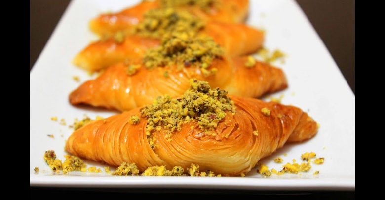بنصف كوب من الحليب اعملي الشعيبيات السوري بمكونات بسيطة وغير مكلفة في البيت