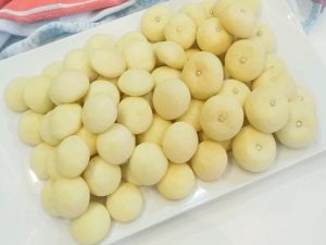 الغريبة الناعمة