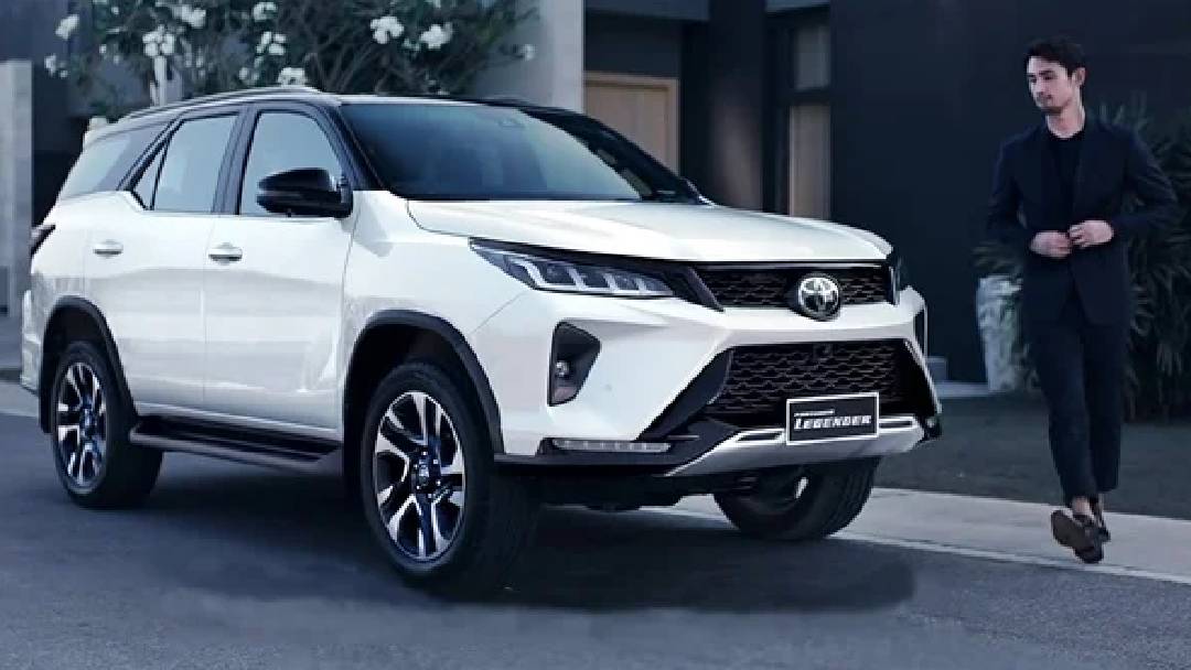 تويوتا فوتشنر 2022 Fortuner الرياضية الرائعة المواصفات والأسعار