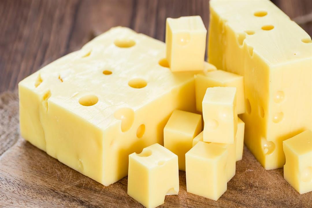 مكونات عمل الجبنة الرومي اللذيذة