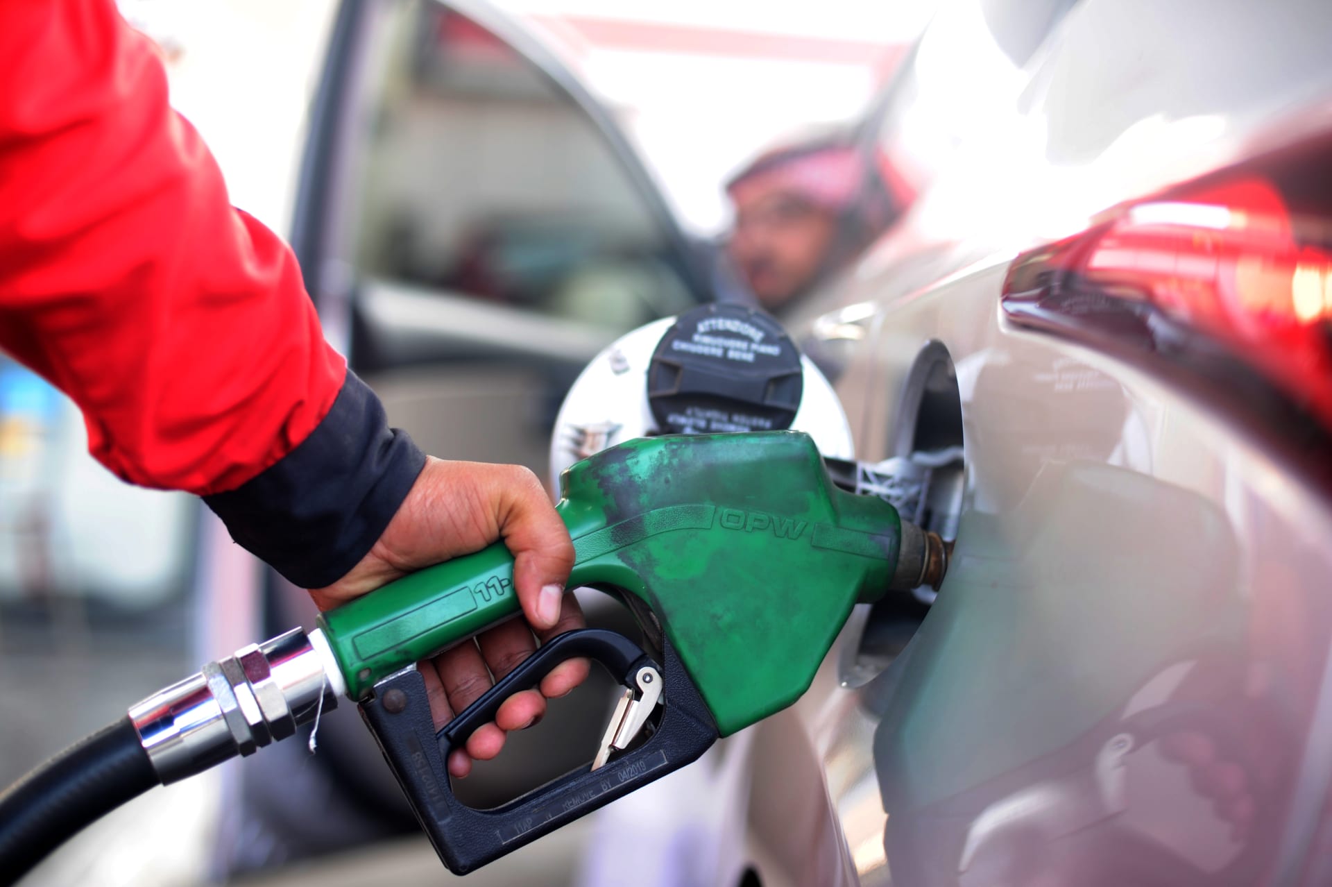 ارامكو تعلن اسعار البنزين في السعودية لشهر مايو