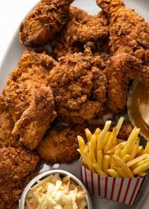 طريقة دجاج كنتاكي الاصلي اكتشفي سر KFC للطعم الرائع والتتبيلة المميزة