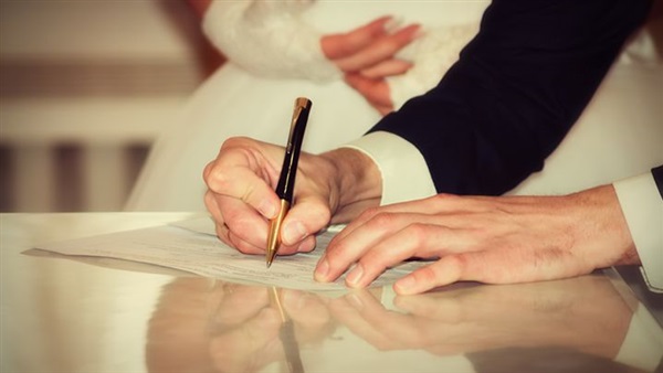 كيفية استخراج تصريح زواج عماني من أجنبية في عمان