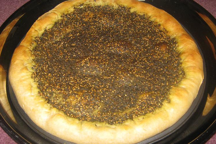 مكونات عمل مناقيش الزعتر