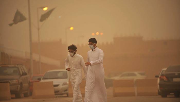 موجة الغبار في السعودية