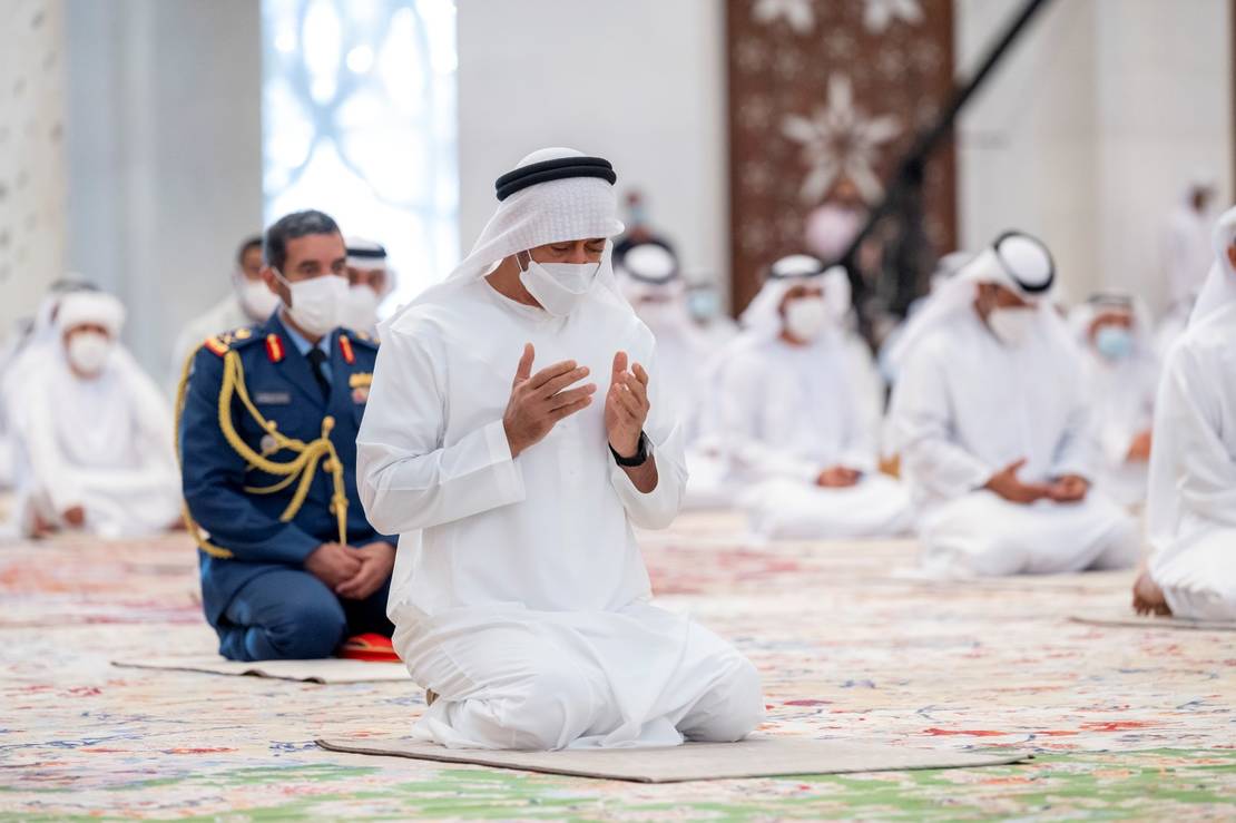 موعد صلاة عيد الفطر 2022 في الإمارات | توقيت صلاة العيد في أبو ظبي والشارقة ودبي ومدن الإمارات و المساجد التي ستقام فيها صلاة عيد الفطر