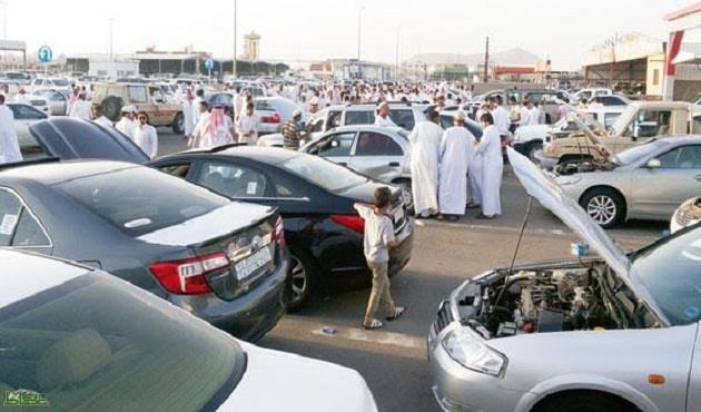 في الكويت سيارات مستعملة بـ300 دينار