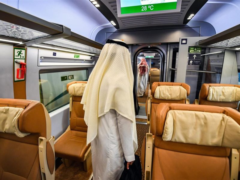 قطار سار القصيم الرياض