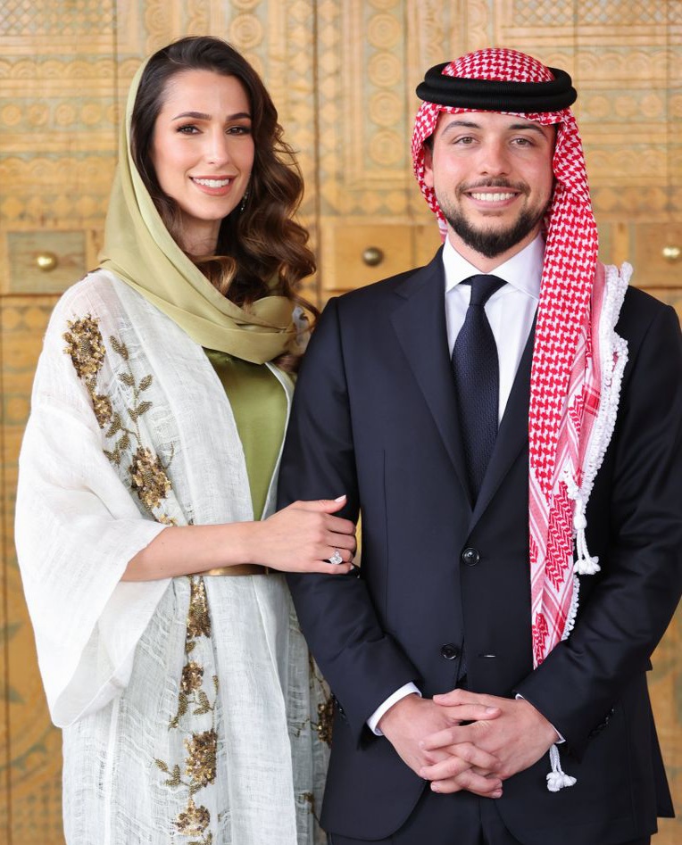 منوعات : من هي رجوة بنت خالد آل سيف؟ خطيبة ولي العهد الأردني الأمير الحسين بن عبدالله الثاني وصور الخطوبة