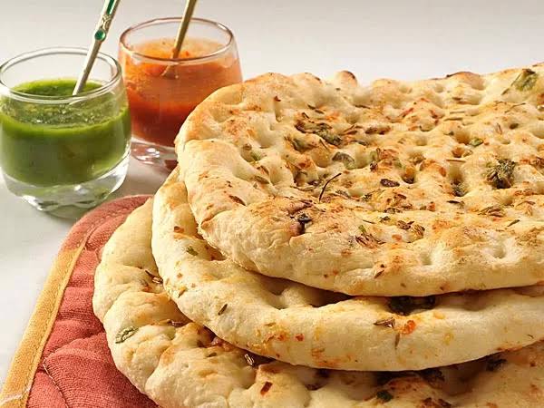 الخبز الهندي وانواعه من اشهر وصفات المطبخ الهندي