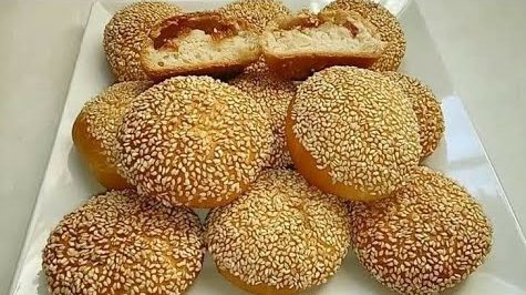 القرص الطرية الفلاحي وصلت... طريقة عمل قرص السمسم باللبن البودرة خفيفة وهشه جدا والطعم لا يقاوم
