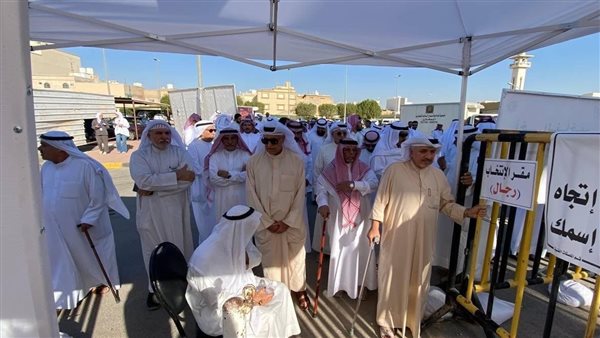 بدء انطلاق انتخابات مجلس الأمة الكويتي بنسب حضور لم تشهدها البلاد من قبل