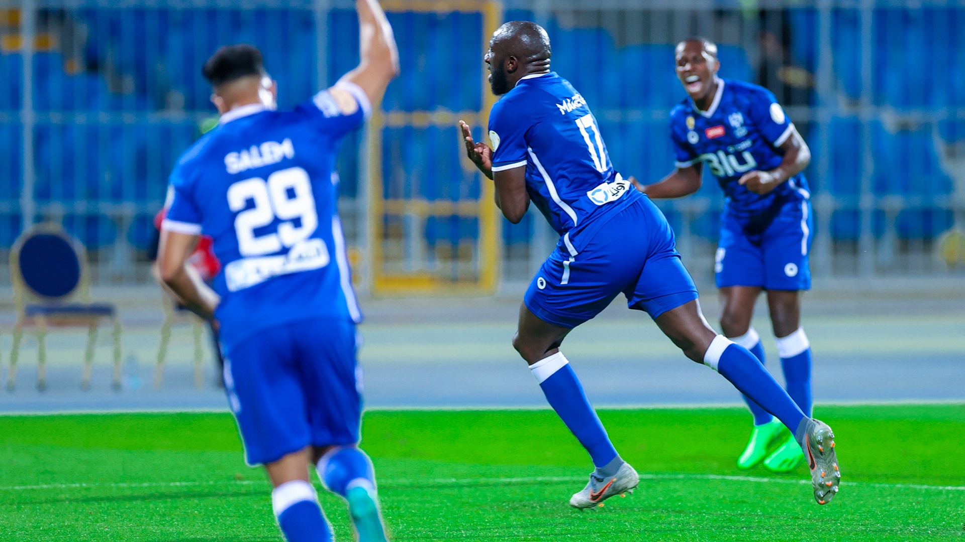 موعد مباراة الهلال والوحدة