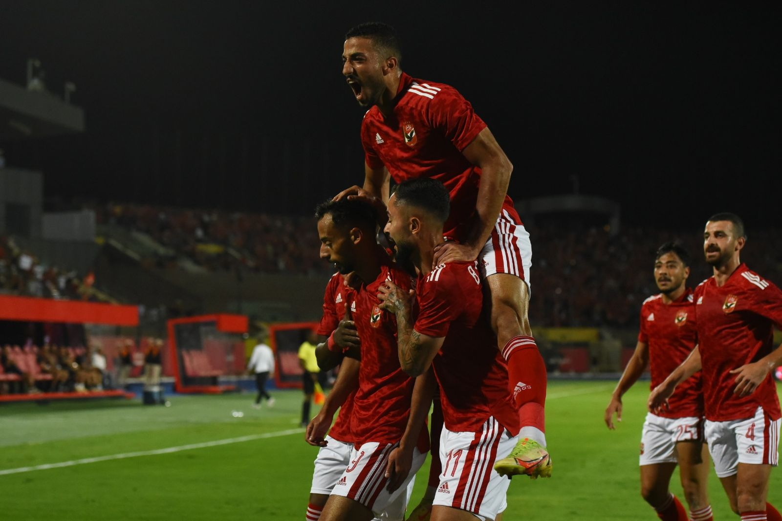 نتيجة مباراة الاهلي والاسماعيلي في الدوري المصري الان