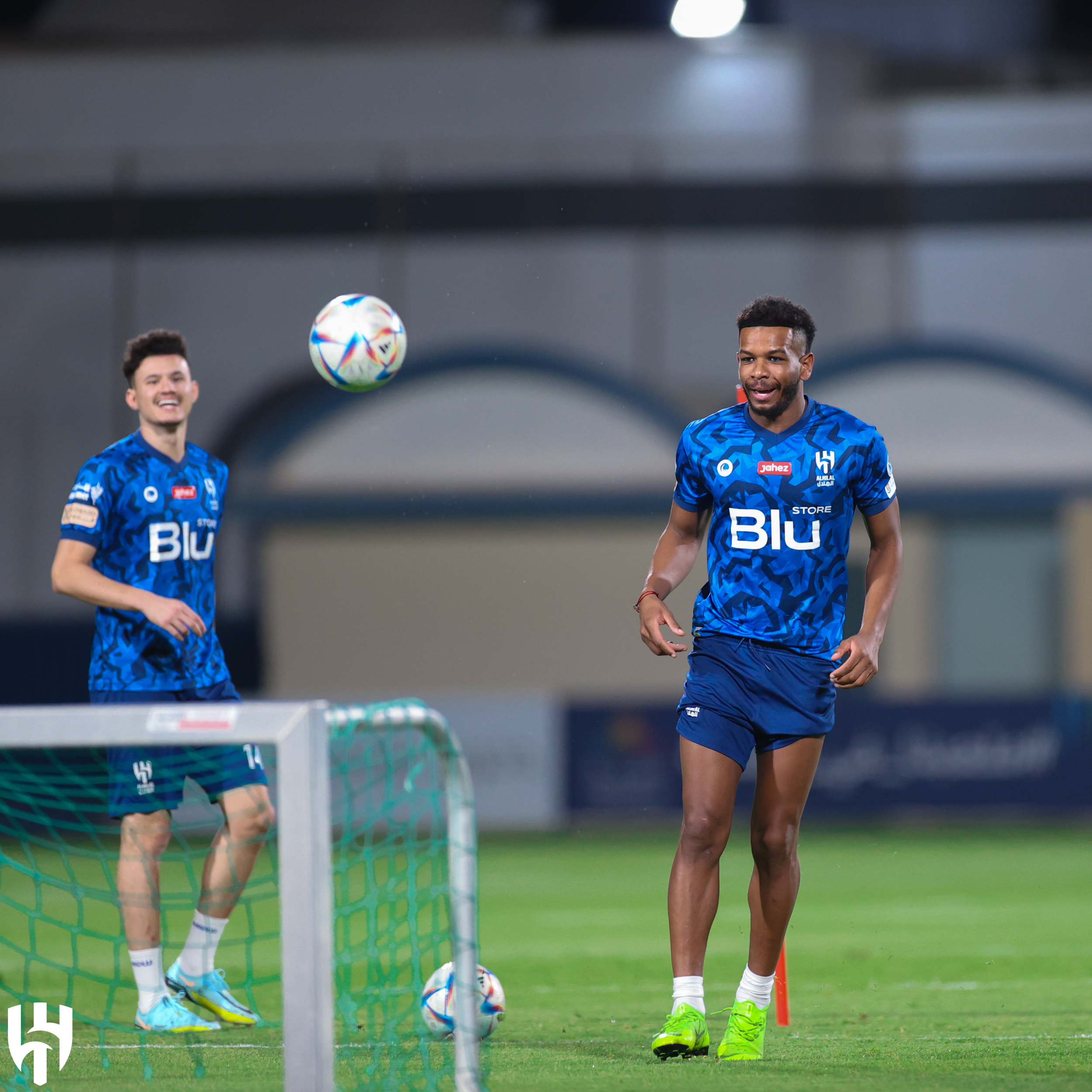 موعد مباراة الشباب والهلال