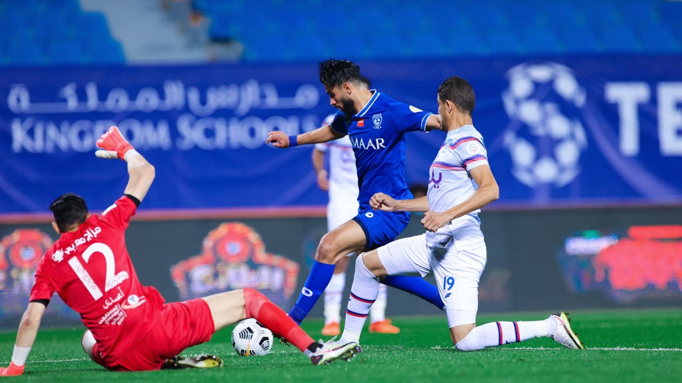 متى مباراة الهلال والاتفاق