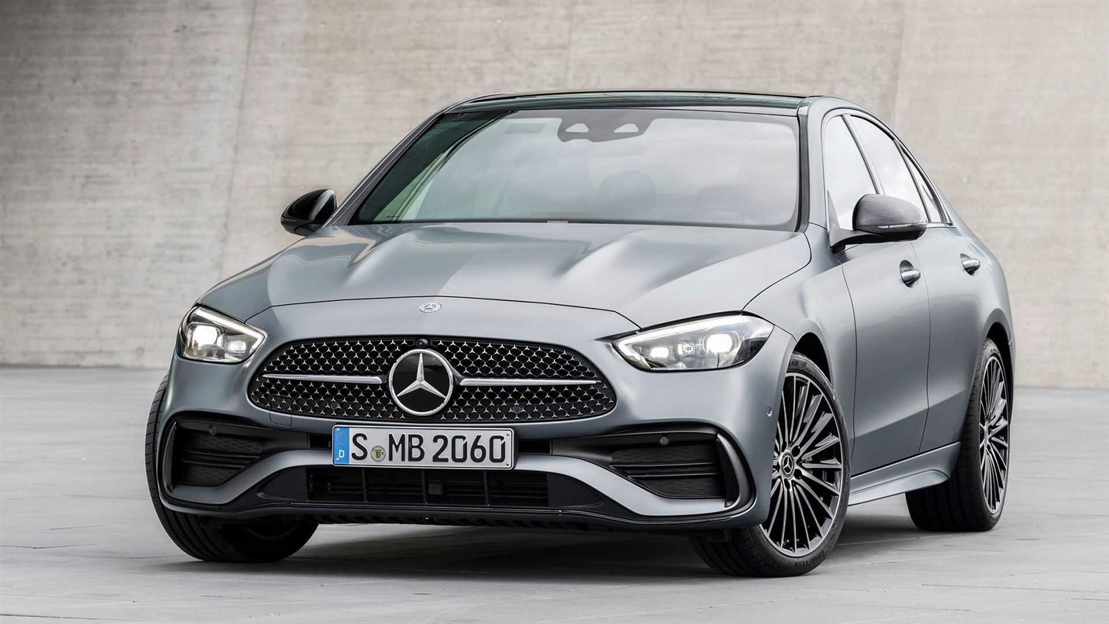 مواصفات السيارة مرسيدس C-Class موديل 2022