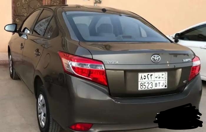 سيارة يارس مستعملة للبيع في السعودية 