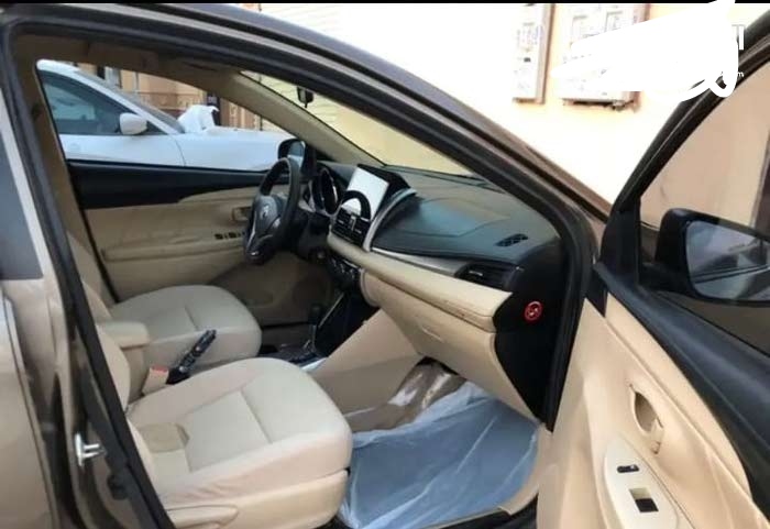 سيارة يارس مستعملة للبيع في السعودية