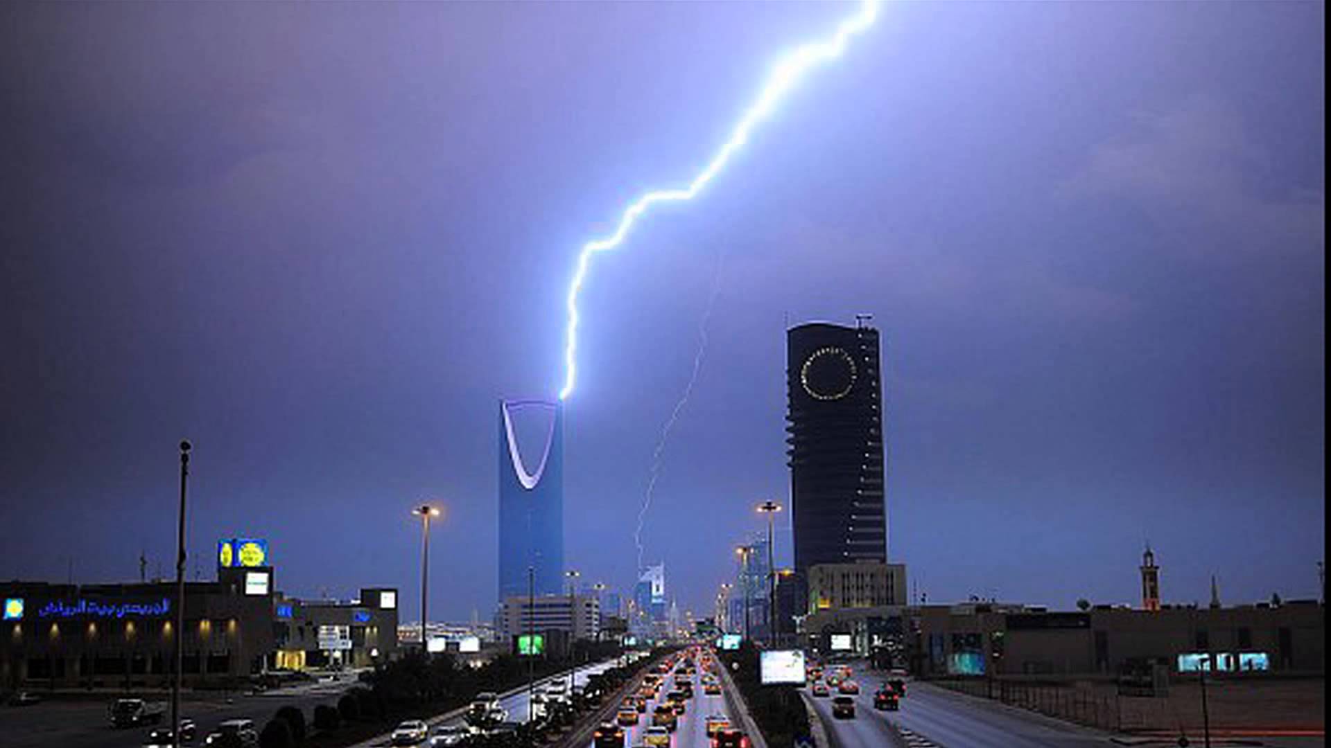 عاجل| الأرصاد السعودية تحذر من تقلبات جديدة من الإثنين للأربعاء: أمطار رعدية وتساقط البرد