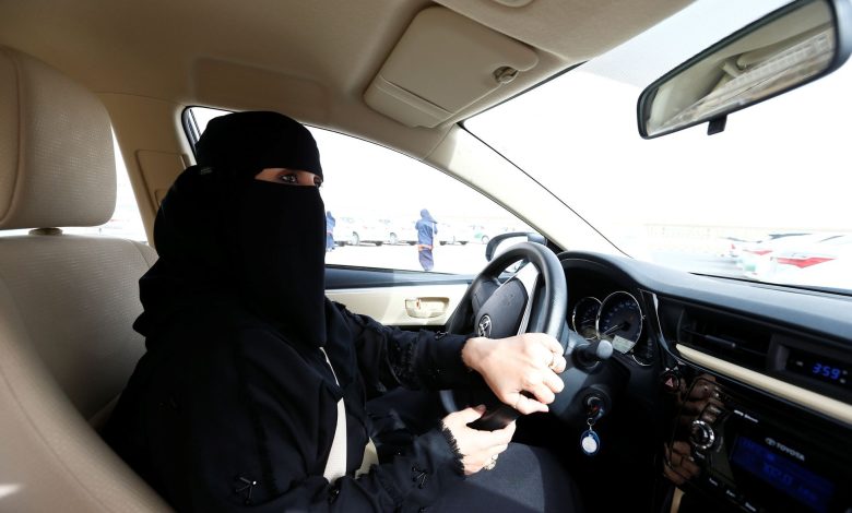 اختبار القيادة العملي في السعودية للنساء