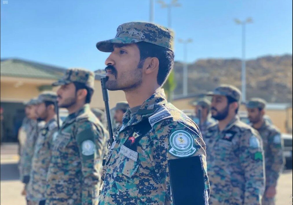 اخس قطاع عسكري