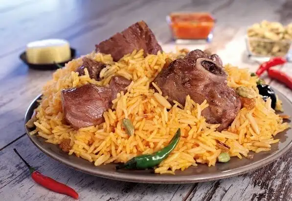 الكبسة اللحم بالخضار