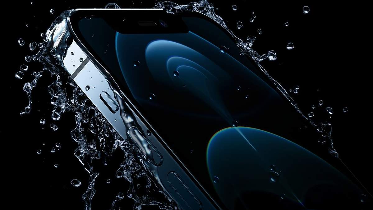 iPhone 12 Pro Max screen specifications
