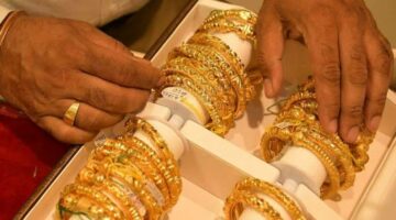 بعد زيادة الدولار سعر جرام الذهب عيار 21 سعر الذهب اليوم