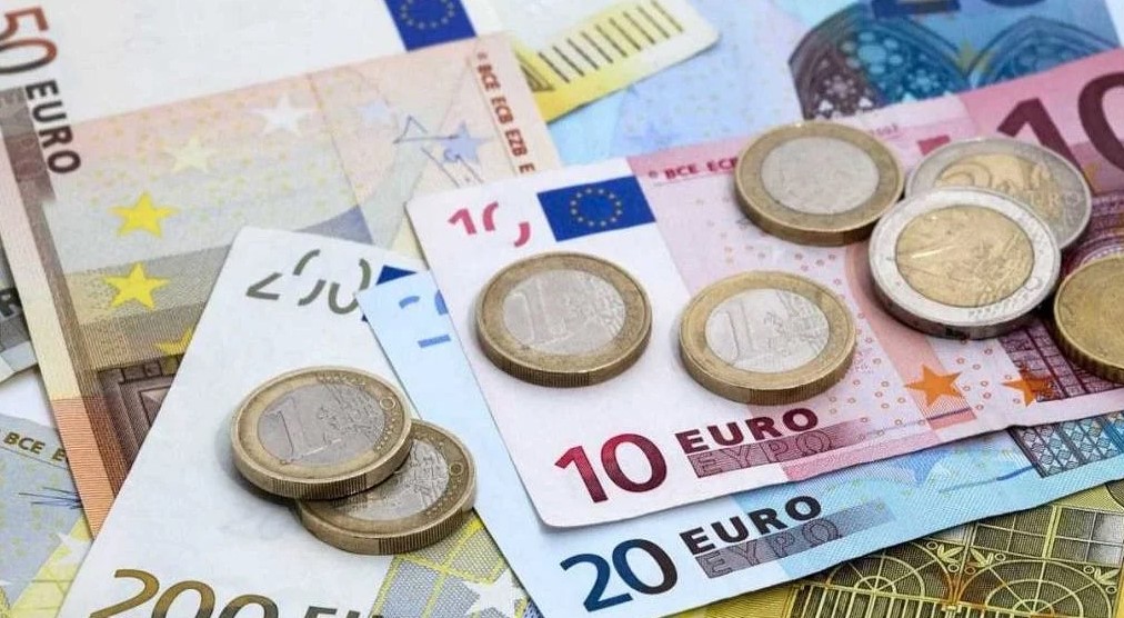 كم سعر اليورو مقابل الجنيه المصري في البنك الأهلي