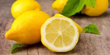 لا تعرفين كيف تحافظين على الليمون؟؟ .. الطريقة المثلى لحفظ الليمون وعدم إفساده إطلاقا!