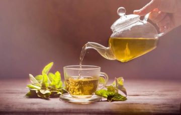 أضرار شرب الشاي الأخضر على الريق يعرض حياتك للخطر