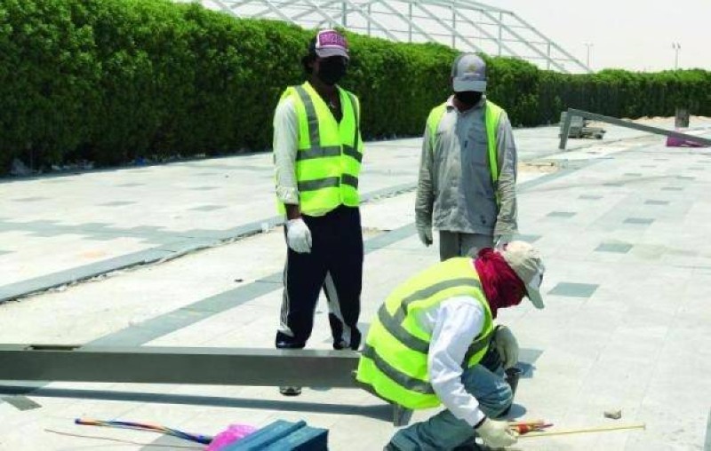 قرار حظر العمل تحت أشعة الشمس 1444