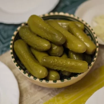 بطريقة سريعة اعملي الخيار المخلل بطعم ولا اروع في المنزل