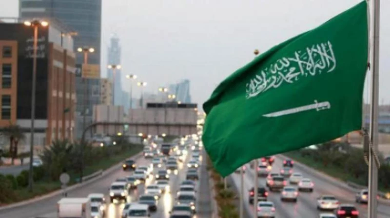 السعودية تعلن عن قرار عاجل حول ساعات العمل