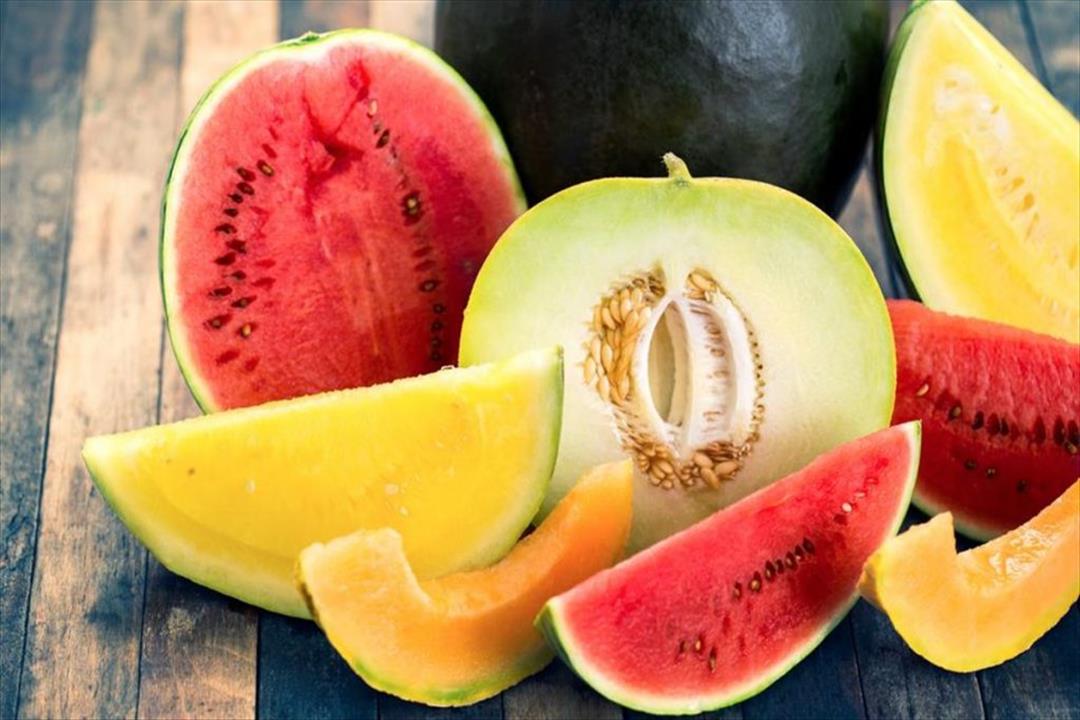 الشمام والبطيخ