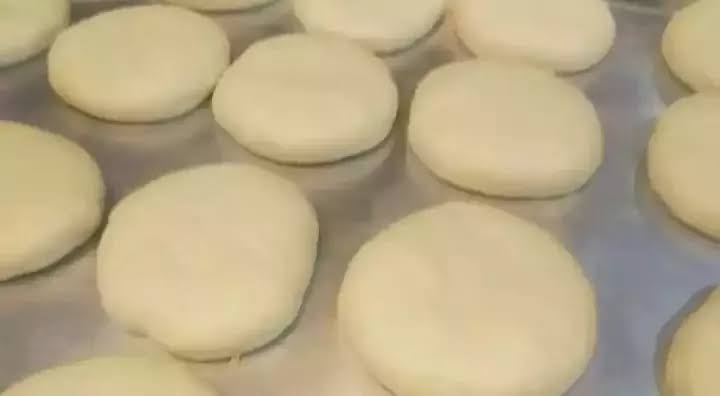 القرص الطرية بالزبادي