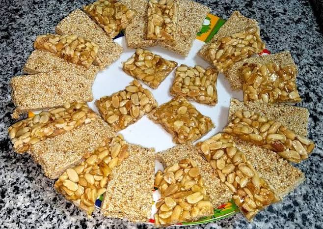 طريقة عمل الفولية والسمسمية