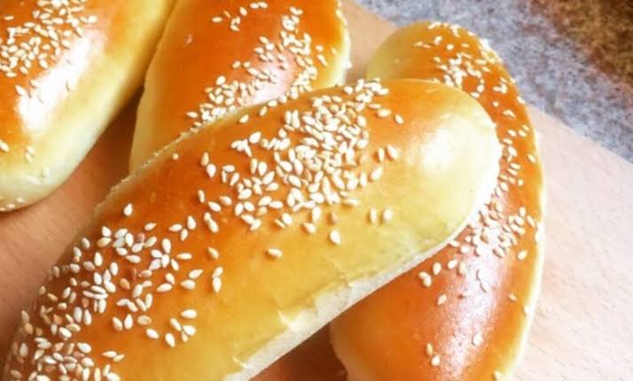 مكونات طريقة عمل العيش الفينو