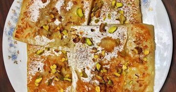بطعم طري ومميز.. طريقة عمل الفطير الحلو بالمهلبية والمكسرات بمكونات بسيطة