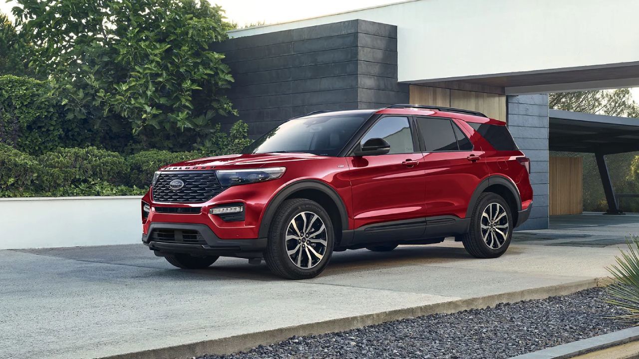 مواصفات وميزات سيارة فورد اكسبلورر 2024 بعد تدشينها مع أقوى محركات SUV